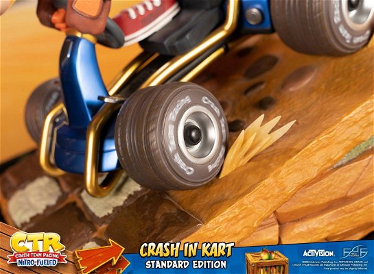 crash-team-racing-statua-47696.jpg