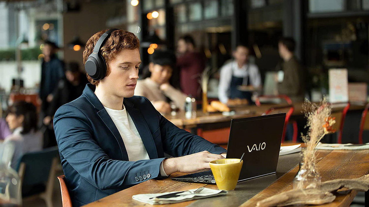 Immagine di Sony WH-1000XM4, ottime cuffie wireless NC, al prezzo più basso di sempre per il Prime Day!