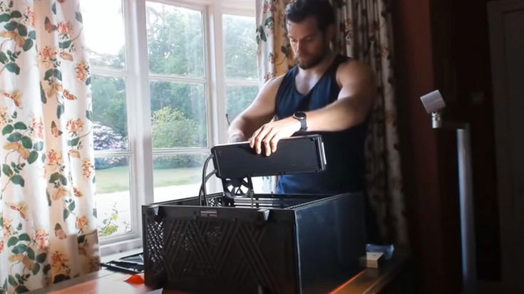 Henry Cavill produrrà un videogioco: «è qualcosa di importante per me»