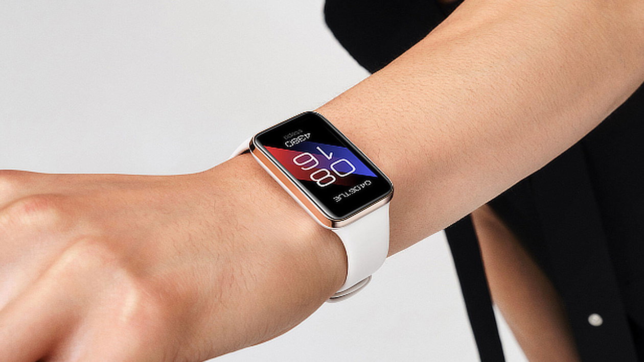 Immagine di Xiaomi Mi Band 7 Pro nuovamente disponibile su Amazon a prezzo scontato!