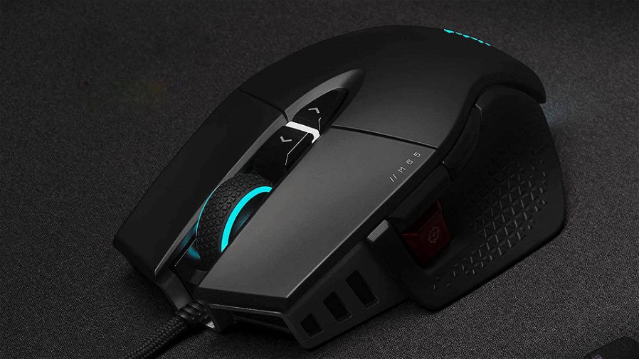 Immagine di Corsair M65 RGB ULTRA, mouse gaming con sensore da 26.000 DPI, è in offerta con uno sconto del 31%!
