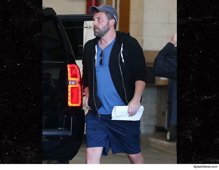 Ben Affleck esce dalla rehab per un meeting con Warner