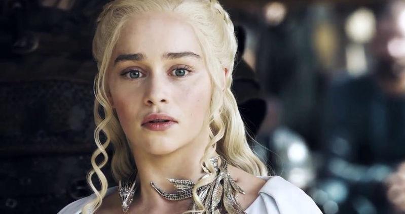 Emilia Clarke sarà per sempre Daenerys grazie al suo nuovo tatuaggio
