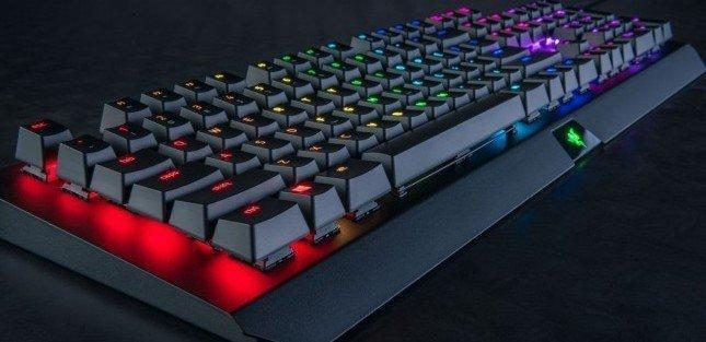 Xbox One: arriva il supporto per mouse e tastiera