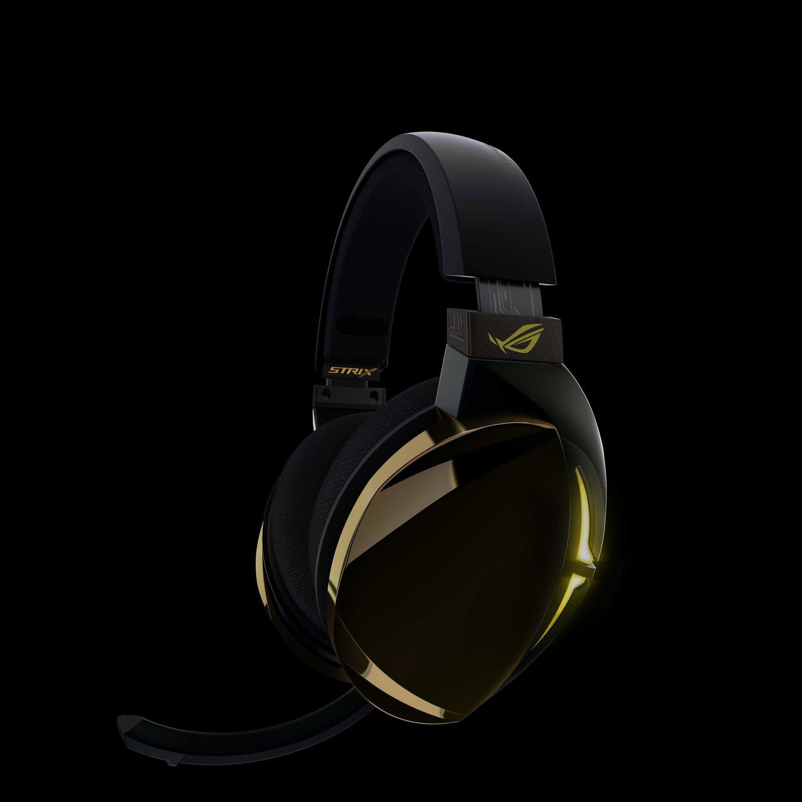 ASUS presenta le cuffie ROG Strix Fusion 700 e ROG Strix Fusion Wireless