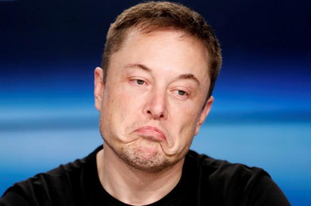 Elon Musk vuole costruire un mecha? Pare proprio di sì