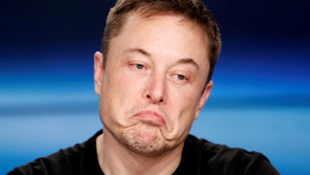 Elon Musk vuole costruire un mecha? Pare proprio di sì
