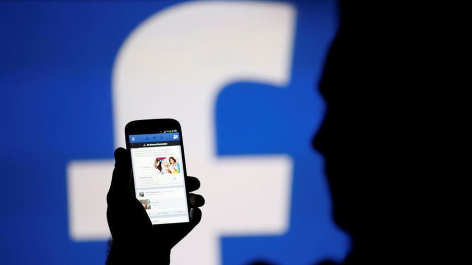 Immagine di Facebook banna per errore chi segnala gli account fake