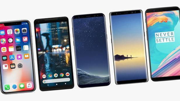 Per uno studio, gli utenti cambiano smartphone ogni tre anni a causa dei prezzi