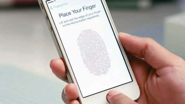 WhatsApp si prepara a supportare l'impronta digitale?
