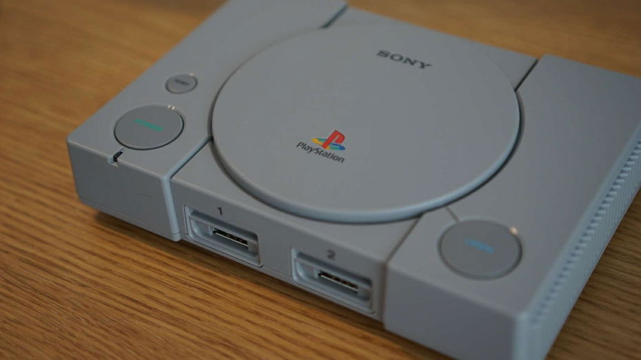 Immagine di PlayStation Classic: hacker scoprono come aggiungere giochi