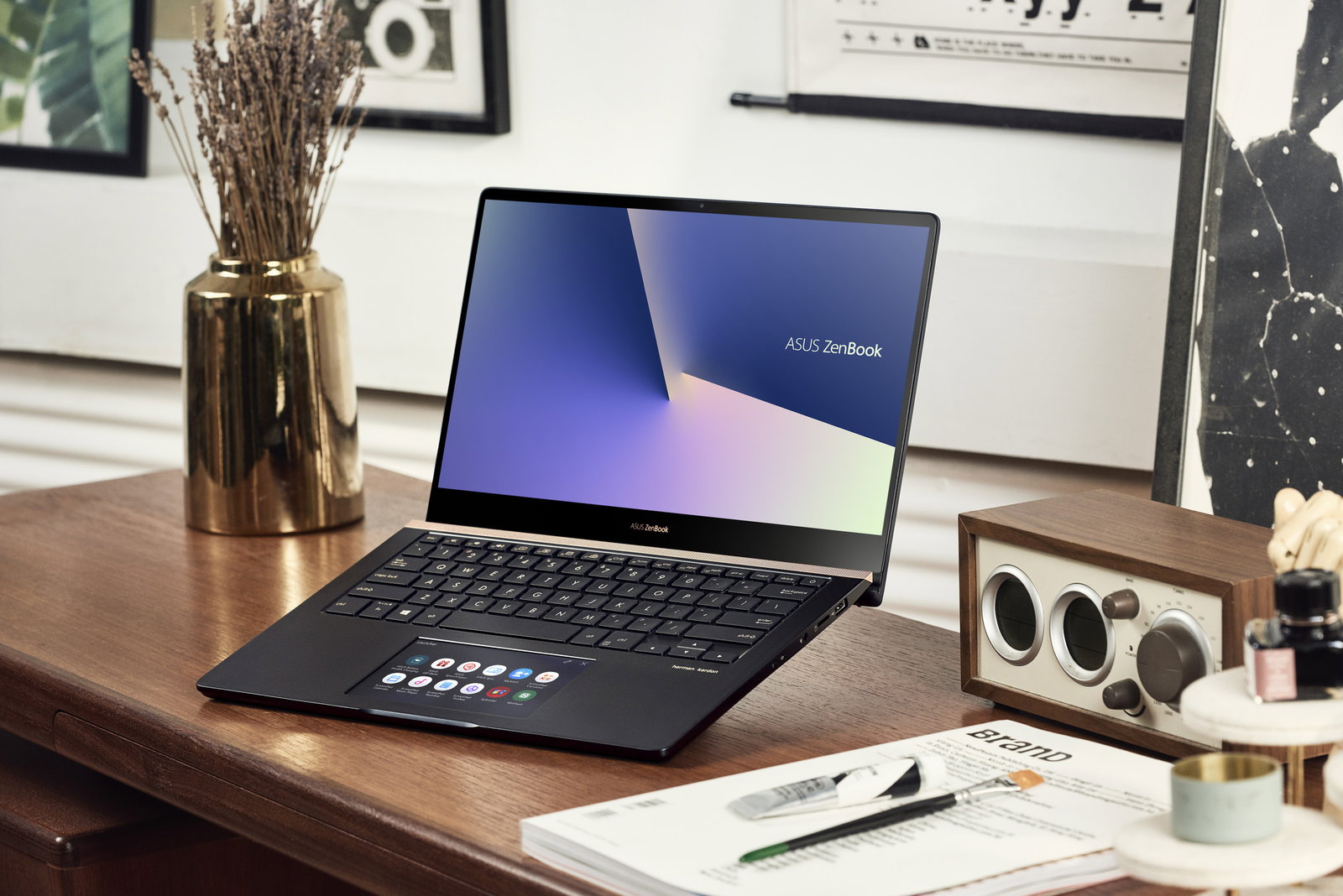 ASUS Zenbook Pro 14 UX480 disponibile in Italia