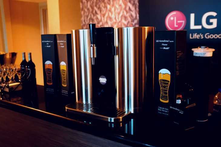 LG continua con le invenzioni: al CES anche la birra in capsule