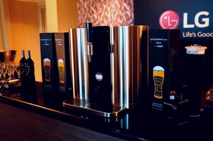 Immagine di LG continua con le invenzioni: al CES anche la birra in capsule