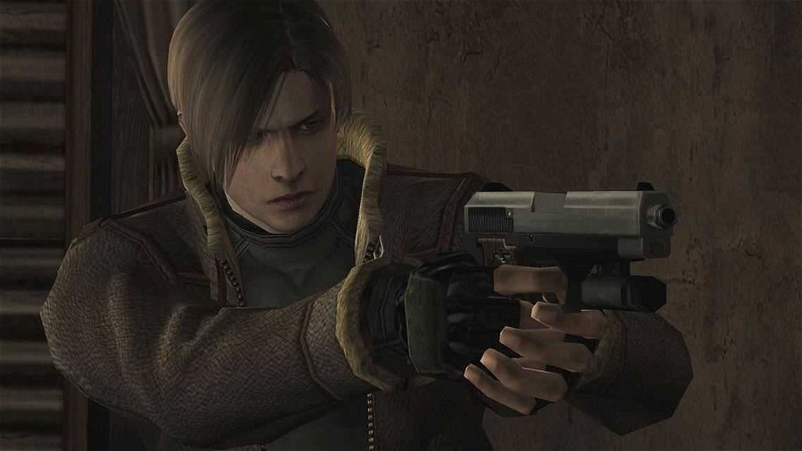 Immagine di Resident Evil 4: un giocatore ha sconfitto l'uomo con la motosega usando solo una porta!