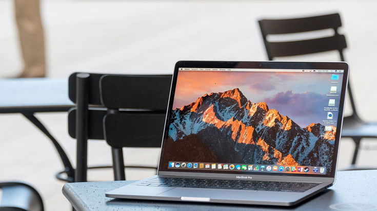 A settembre un nuovo MacBook da 16 pollici con monitor LCD?