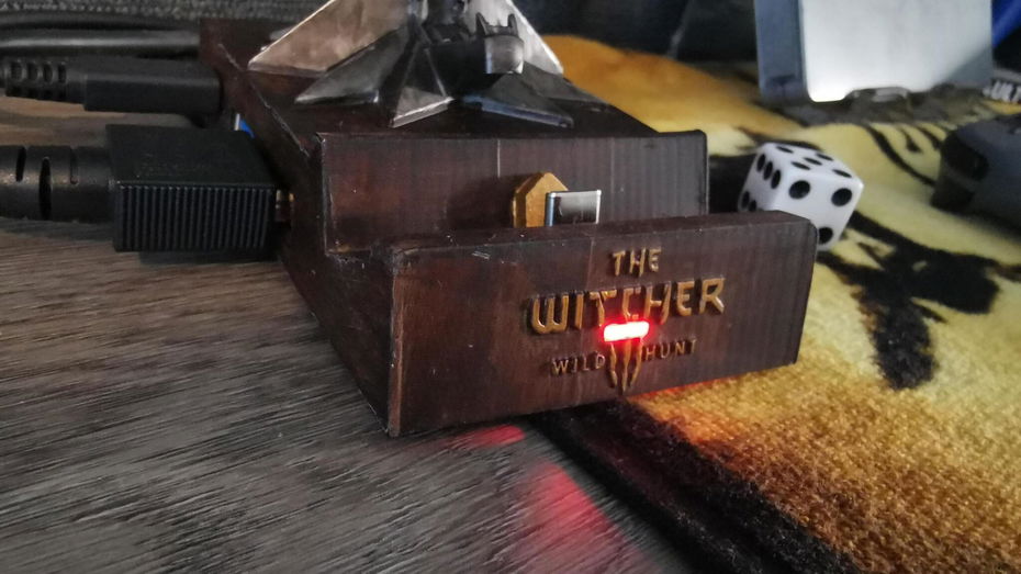 Immagine di The Witcher 3: Un fan realizza una dock per Switch dedicata al titolo