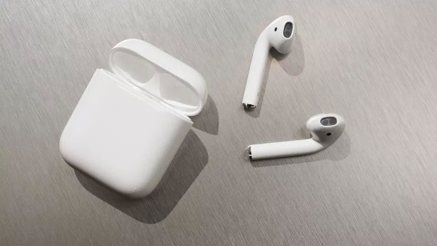 Immagine di Apple prepara nuovi AirPods con resistenza all'acqua