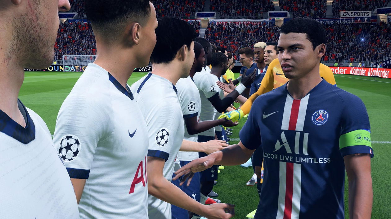 Immagine di FIFA 20 insegue PES: la prova della demo