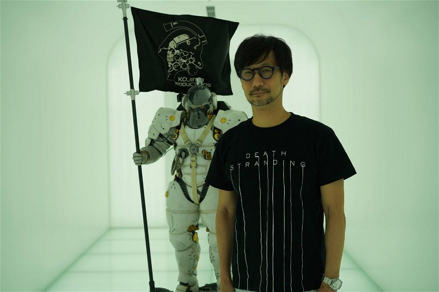 Immagine di Hideo Kojima sta revisionando la trama del prossimo gioco (e la caccia agli indizi continua)