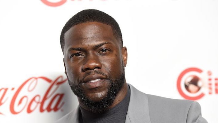 Kevin Hart sta meglio: l'operazione è andata a buon fine