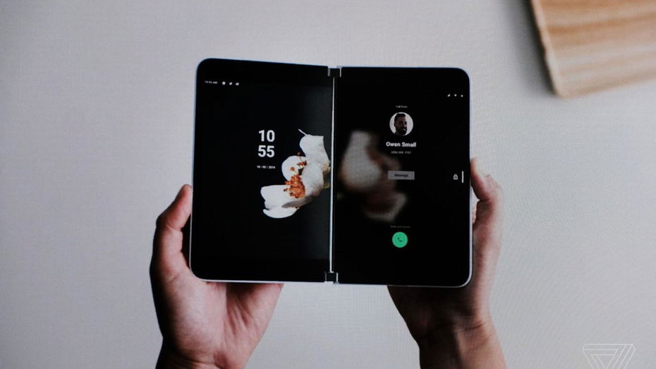 Immagine di Surface Duo: lo smartphone (Android) pieghevole Microsoft