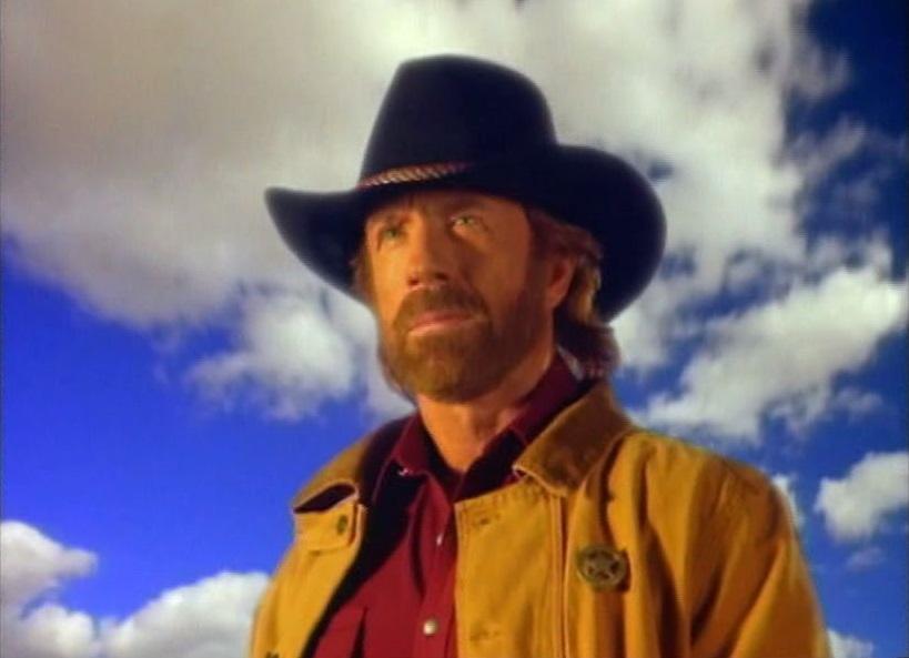 Sam Winchester sostituirà Chuck Norris nel reboot di Walker, Texas Ranger
