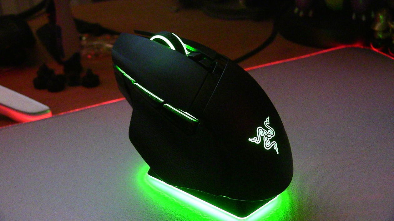 Immagine di Razer Basilisk Ultimate – The Logitech Killer? - Recensione