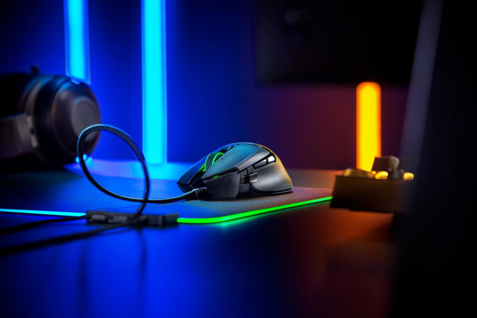 Razer annuncia Deathadder V2 e Basilisk V2