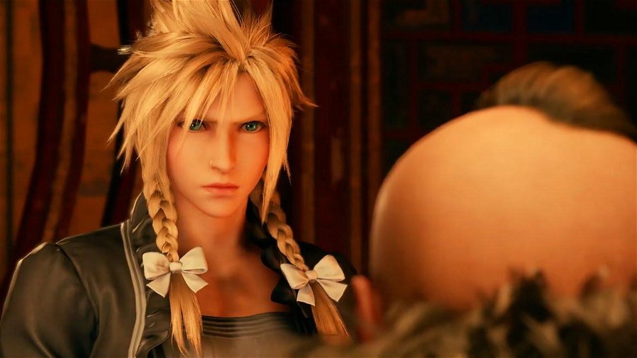 Immagine di Final Fantasy VII Remake, un video paragona l'ultimo trailer all'originale
