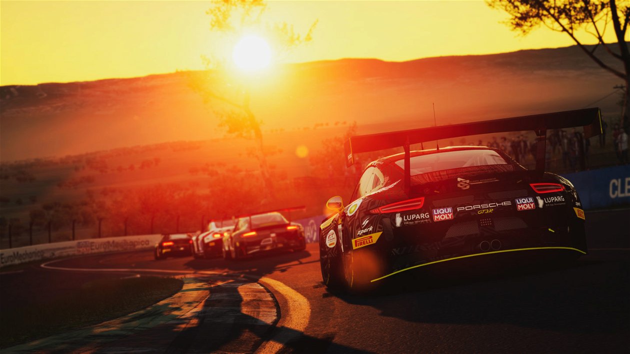 Immagine di Assetto Corsa Competizione e il futuro del Motorsport elettronico - Speciale