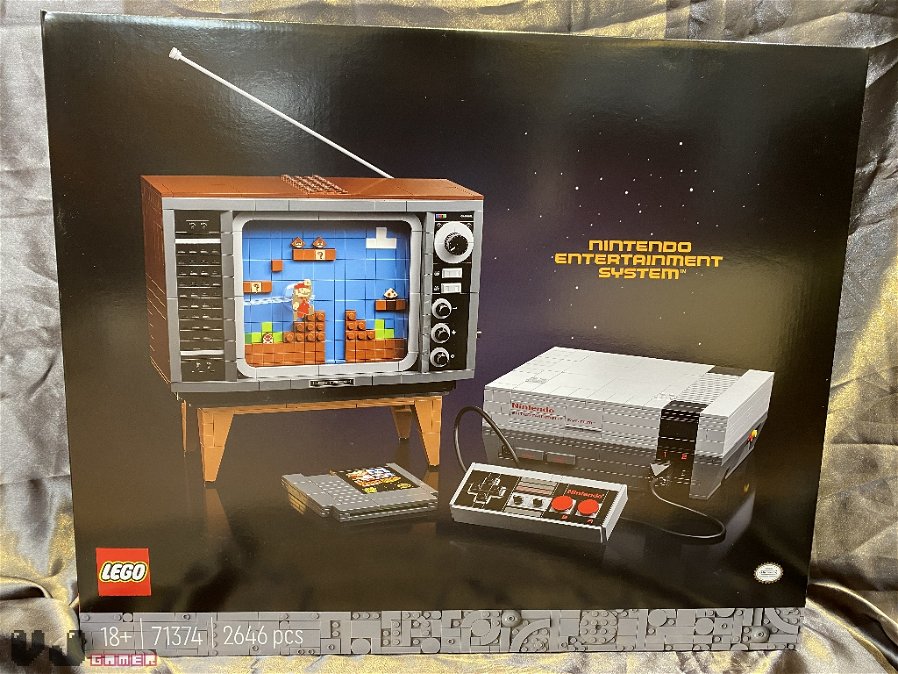Immagine di LEGO e Nintendo, l'idillio continua: arriva NES fatta di mattoncini!